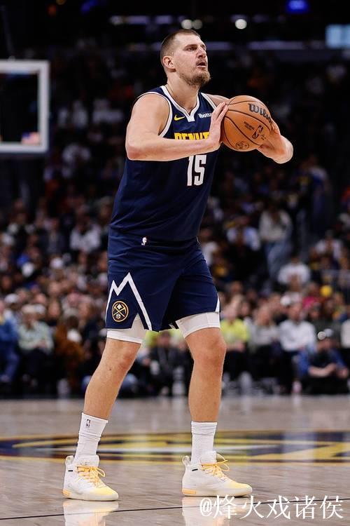 约基奇三双助推掘金四连胜 河村三分助力灰熊胜奇才